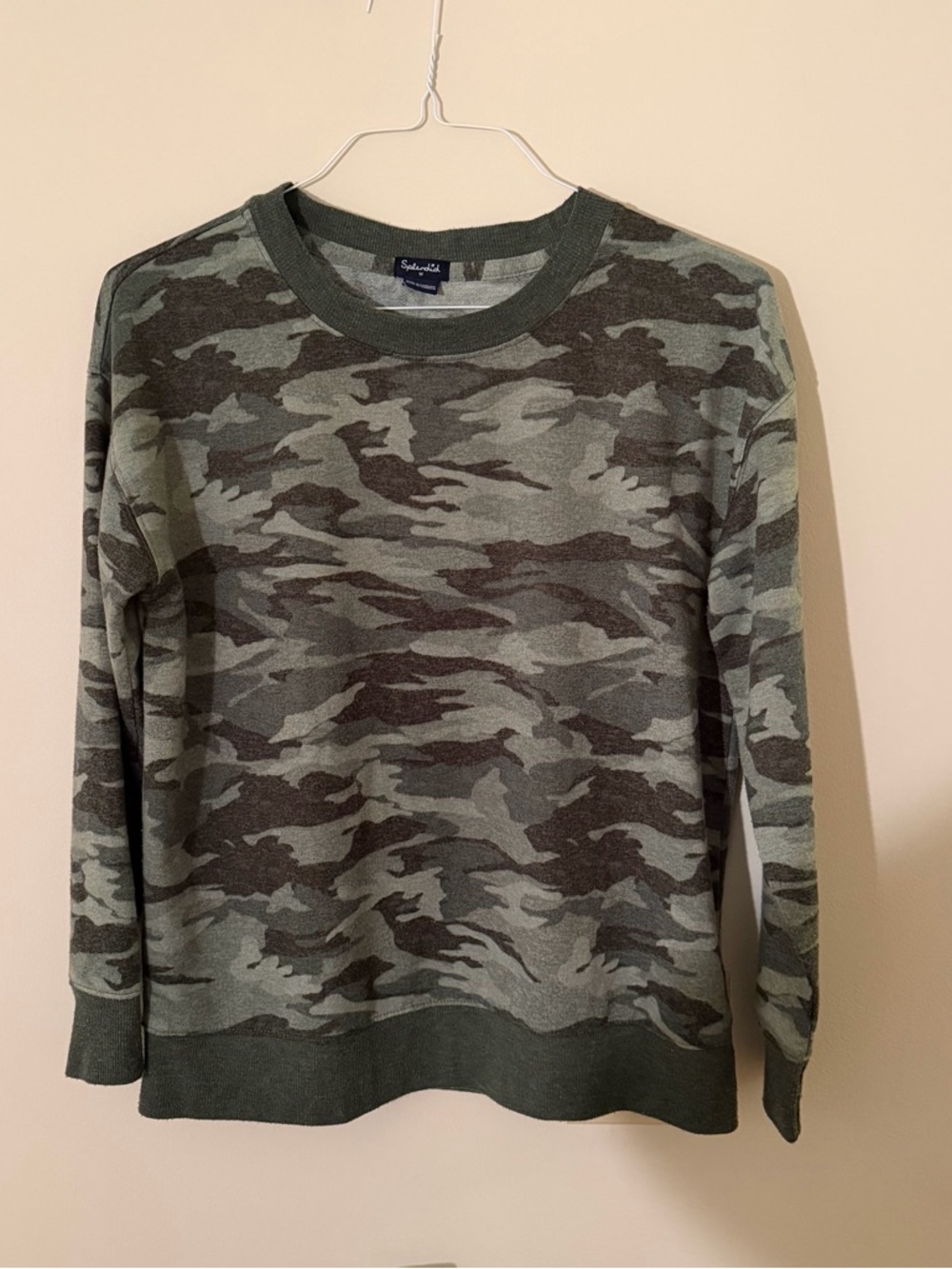 Splendid Women’s Olive & Charcoal Camo Lightweight Sweatshirt, Size Medium